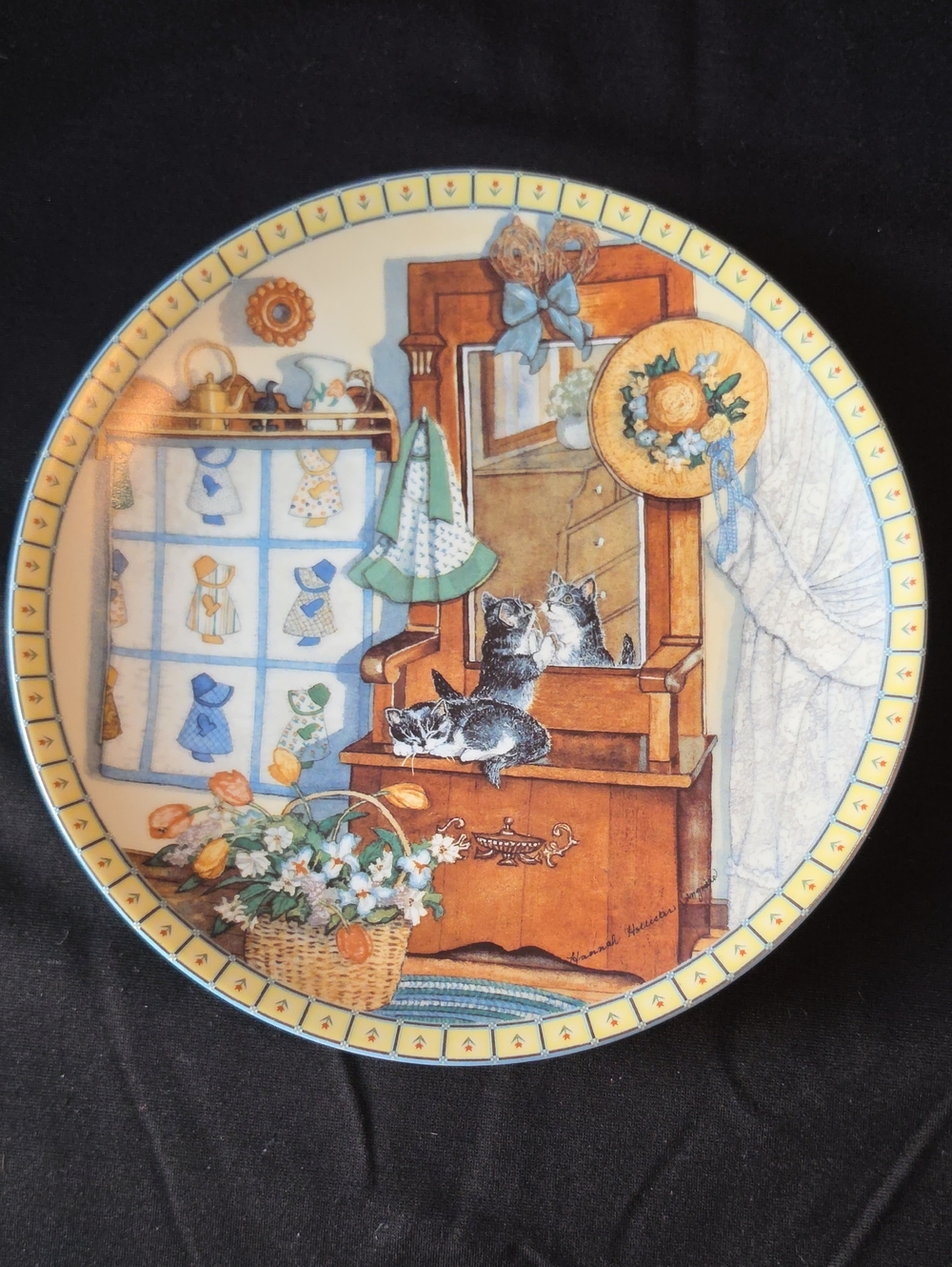 Knowles Yellow and Blue Cat Scene Decorative Plate